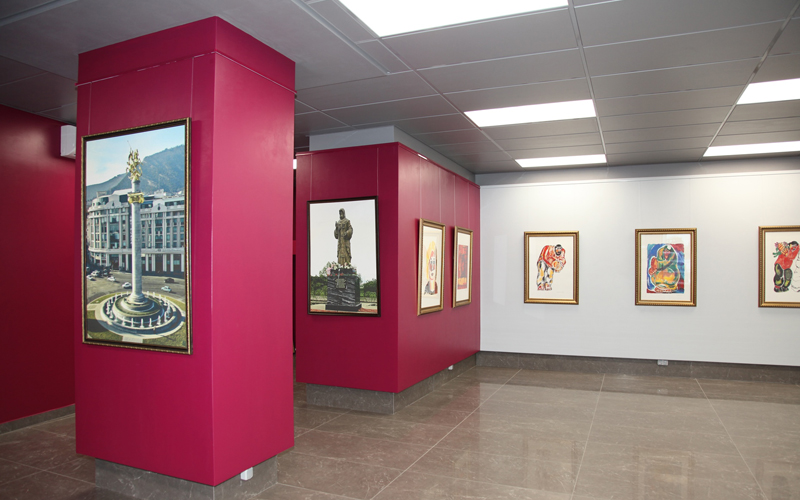 Открытие новой красноярской галереи «Академия»