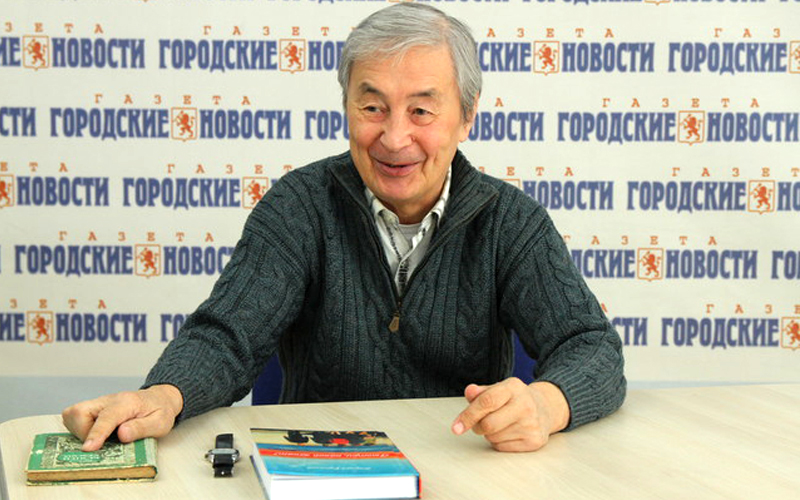 Встреча с писателем Э. Русаковым