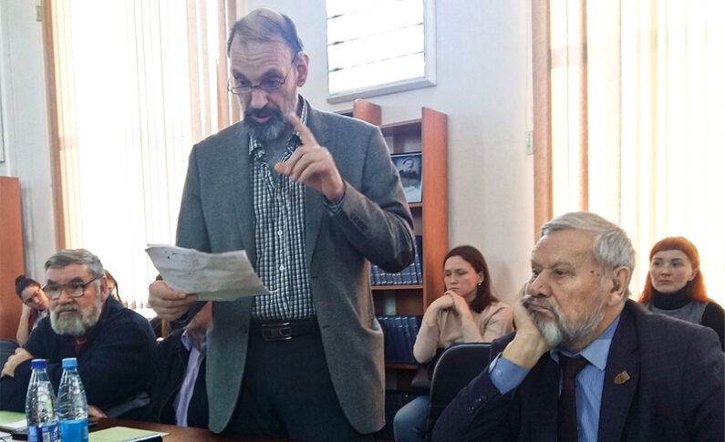 Круглый стол "Писатели на берегах Енисея"