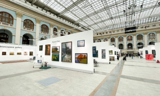 Галерея сибирского искусства «В центре Мира» впервые представляет красноярских художников и дизайнеров на Ярмарке академического искусства «Арт Россия. Классика. Новый взгляд» в Москве