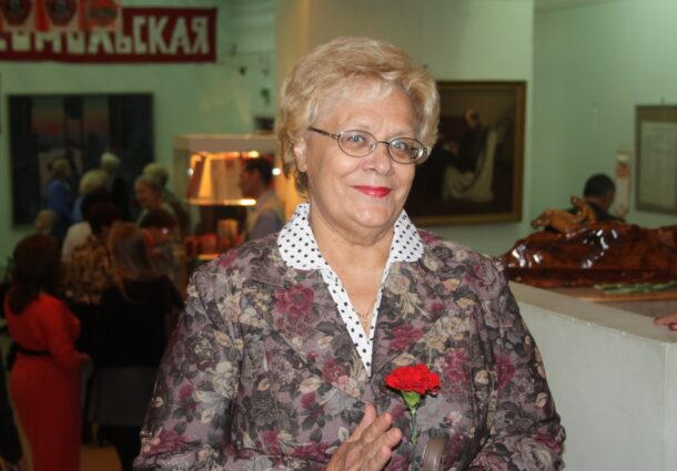 80 лет Кузнецовой Зинаиде Никифоровне, члену Красноярского регионального представительства Союза российских писателей