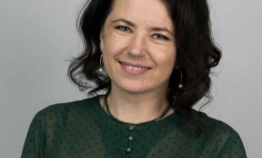 50 лет Дидковской Виктории Казимировне, члену Союза художников России